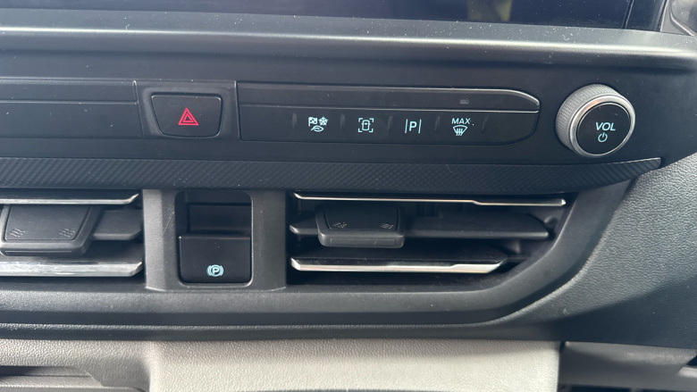 Ford Transit Custom 300 L1 Diesel Fwd 2.0 EcoBlue 136ps H1 Van Limited